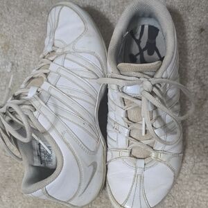 Nike Women's White and Tan Athletic Shoes